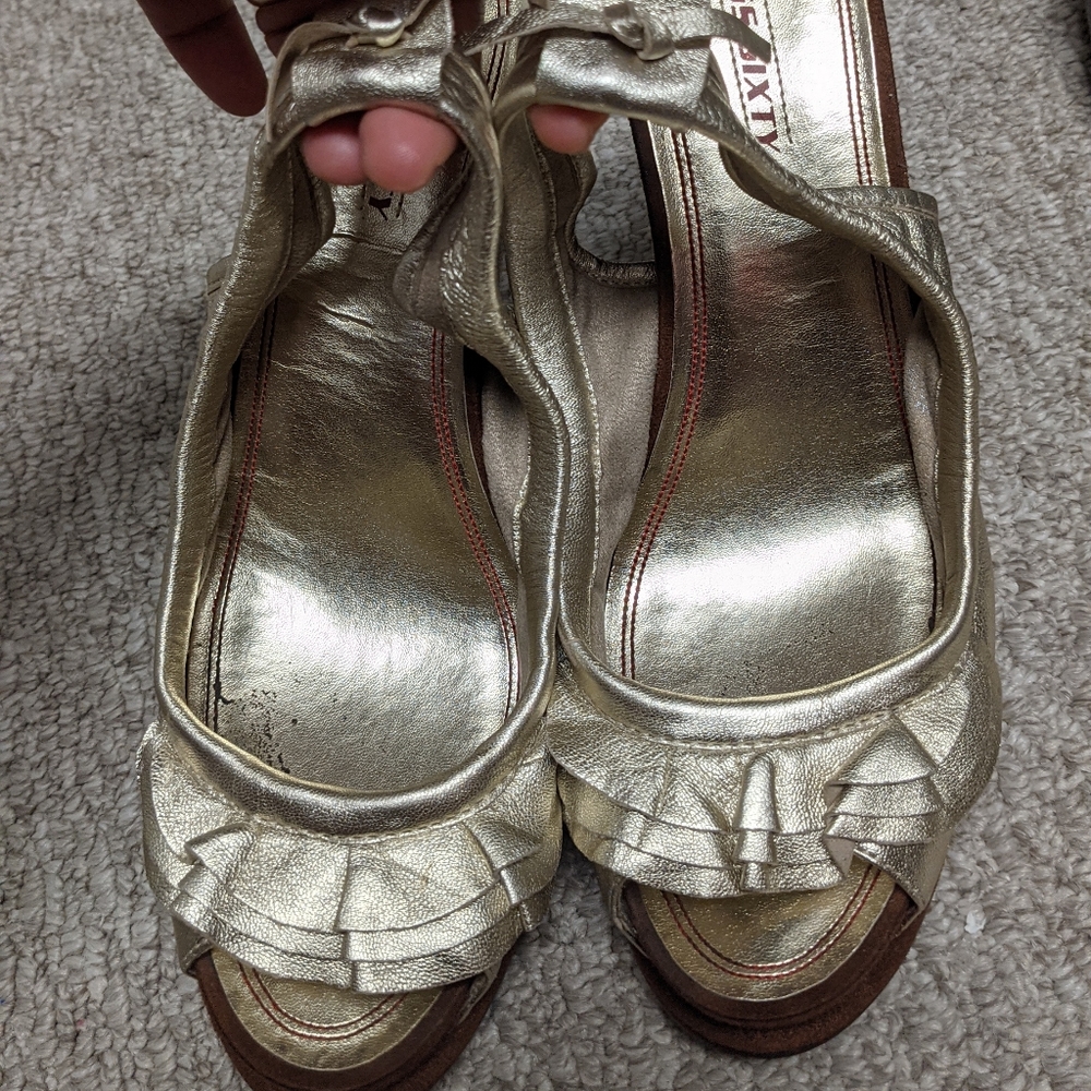 Miss sixty gold wedge sandal size 39